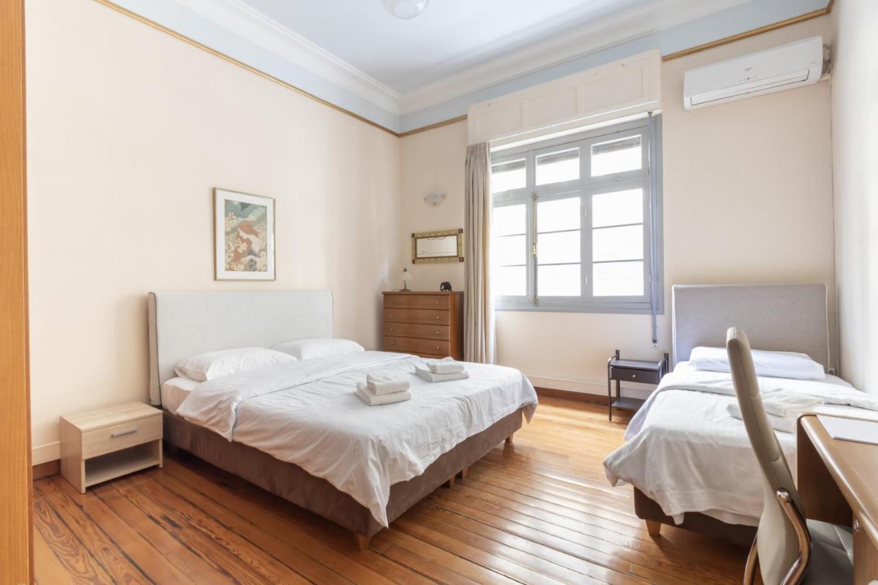 Ideal 4 Bdr Apartment In Plaka For 10! Афины Экстерьер фото