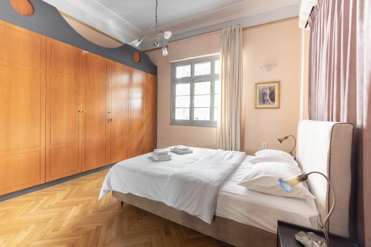 Ideal 4 Bdr Apartment In Plaka For 10! Афины Экстерьер фото