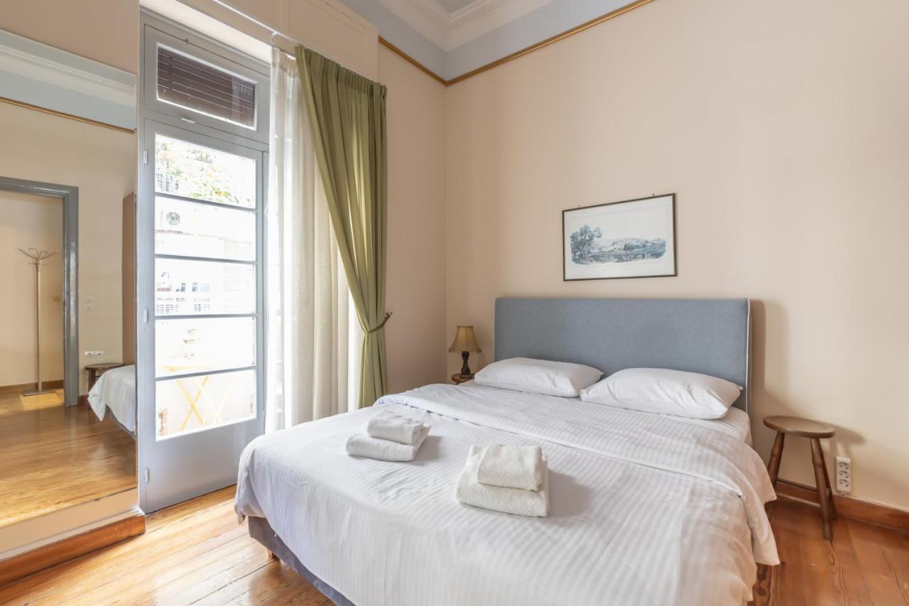 Ideal 4 Bdr Apartment In Plaka For 10! Афины Экстерьер фото