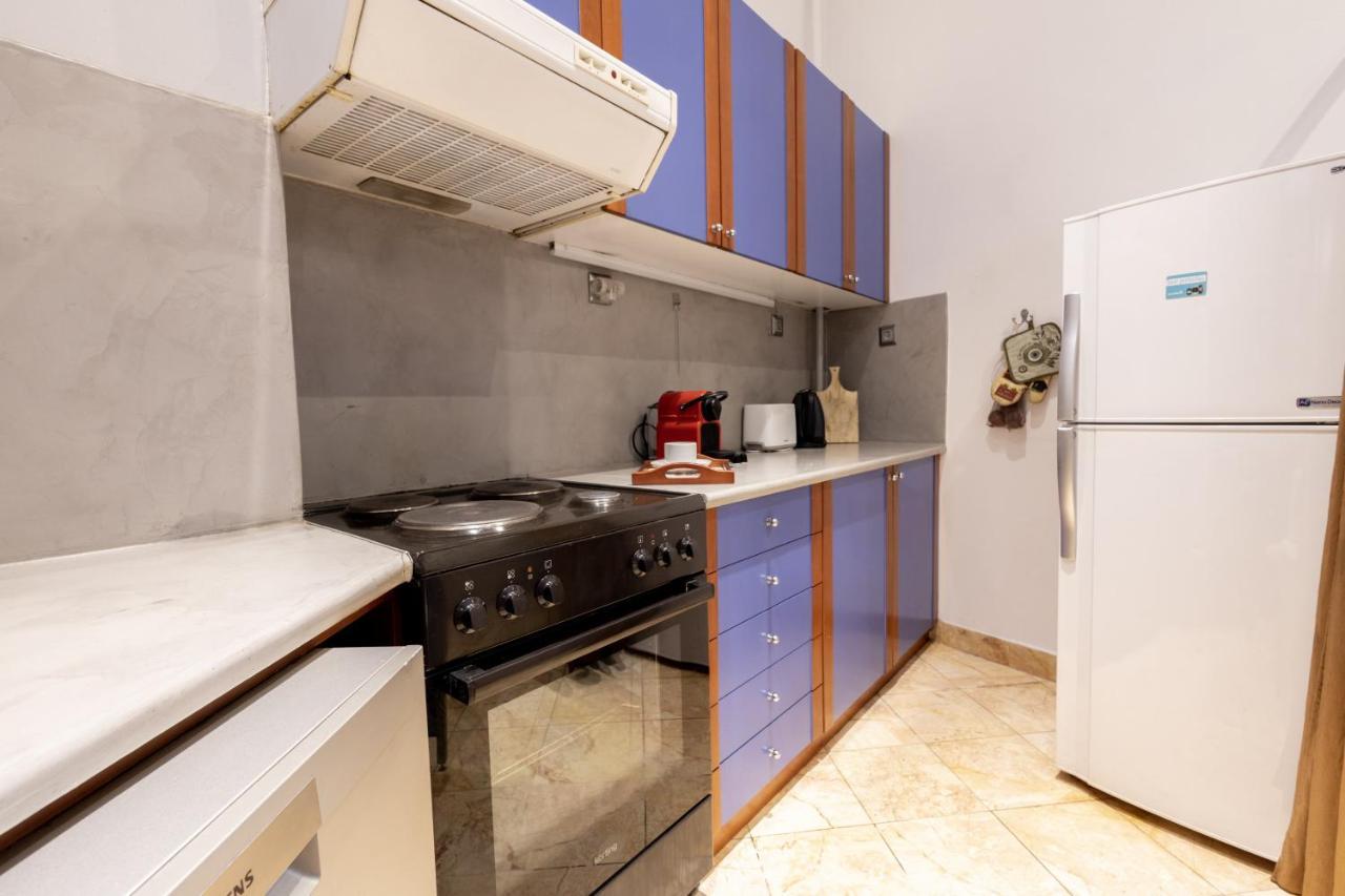 Ideal 4 Bdr Apartment In Plaka For 10! Афины Экстерьер фото
